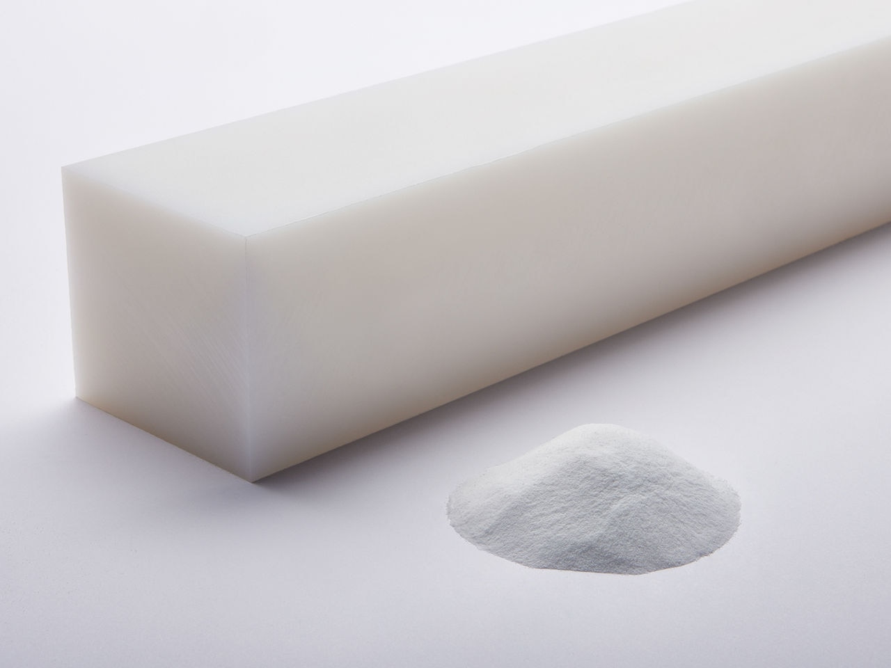 Polyethylene powder molded