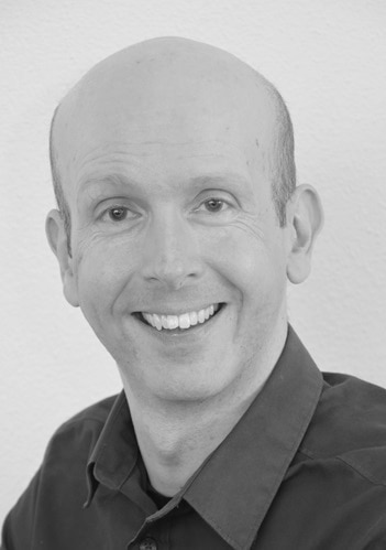 Jonas headshot