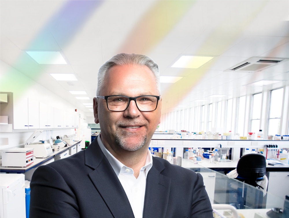 Jochen_prism.jpg