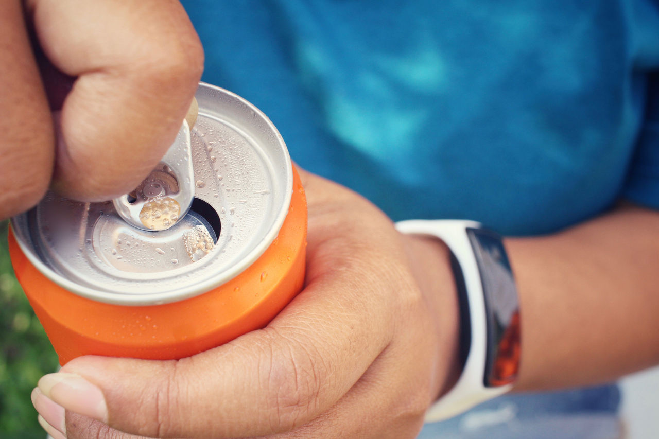 Woman with cola can 