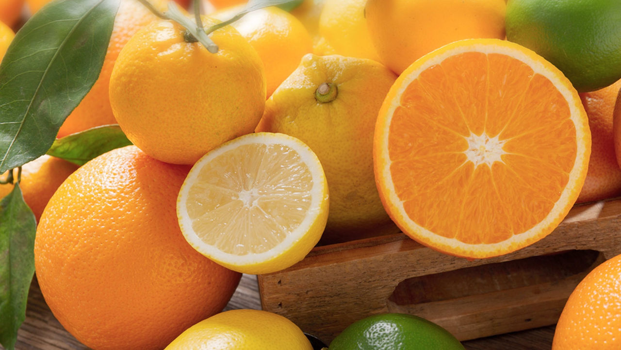 Oranges image